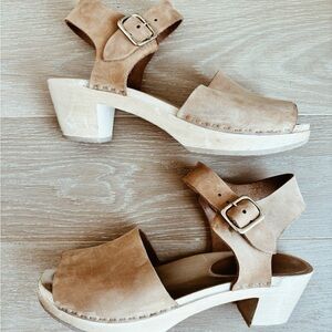 Bryr Emma Spanish Toe Mid-Heel Clog Sandals in Cumin, Size 8/38